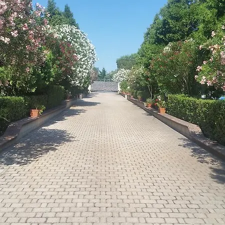 Villa Tenuta La Fresa *